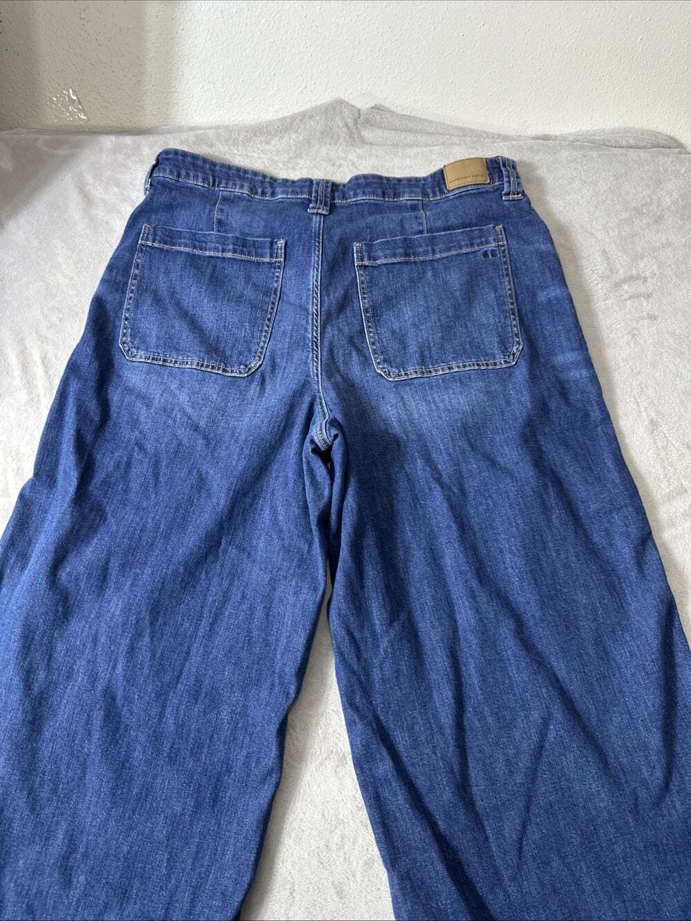American Eagle Jeans Womens 14 Super High Rise Ultra Wide Leg Patch Pocket - Picture 9 of 10